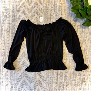 GAP over the shoulder black women’s top, SM. NWT